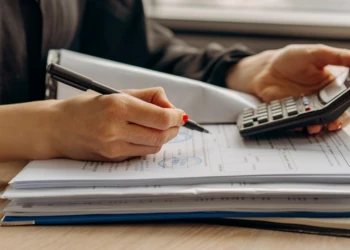 The Complete Guide to Outsourcing Accounts Payable Services