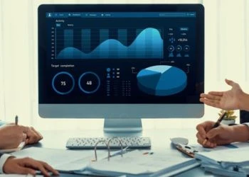 Data Visualization in Financial Reporting